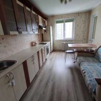 Продаж 1-кімнатної квартири вул.Милославська, 45 Київ