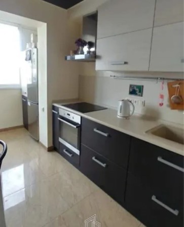 Продаж 2-к квартири вул. Хорольська 1 - фото 1