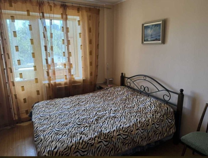 Оренда 2-кімнатної квартири, Виноградар, просп. Свободи - фото 1