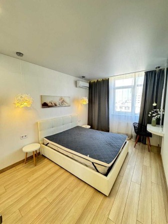 Оренда 1к.,ЖК Варшавський, V Квартал, просп. Правди 41 Є, генератор. - фото 1