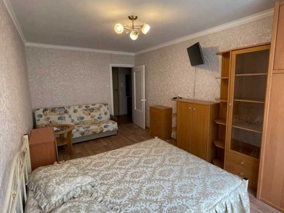 Квартира  з ГАЗОМ в оренду вул. Гната Юри 14-В Київ