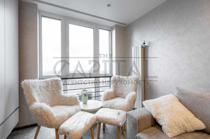 Перша здача Дизайнерська Варшавський + ГЕНЕРАТОР Ретровіль 50м - фото 1