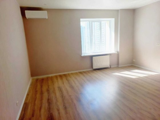 1 кімн.кв, вул. Андрія Верхогляда 4 (Драгомирова 4) м.Звіринецька. Киев