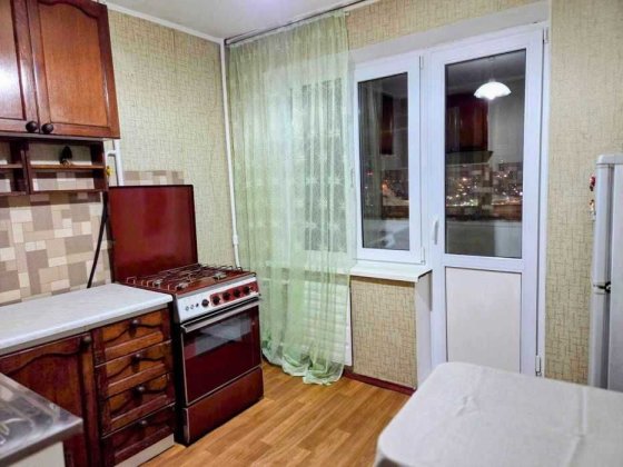 Затишна 1-кімнатна квартира по вул. Голосіївській, 4 Деміївська 5 хв. Київ