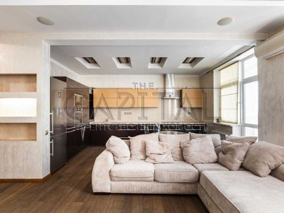 Оренда дворівневої 3 кімн квартири 120 м2 Світло не вимикають Киев