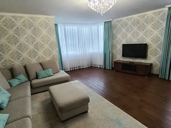 Здам 3 кімн. ЖК Сонячна брама , Голосіївський р-н Київ