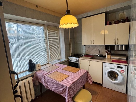 Оренда 3к квартира м. Київ, Нивки вул. Виговського Київ