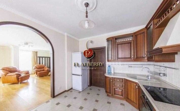 Без % Аренда 3К, ул. Паньковская 27/78, ст.м. Университет, Центр - фото 1