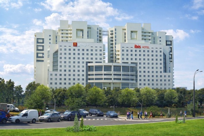 ТОП №1! 2 спальні та салон, метро Берестейська/ЖК Берестейський/ 3 хв. - фото 1