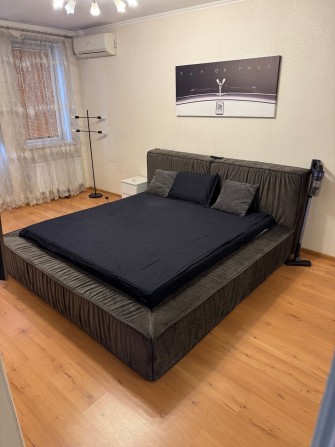 Владелец. Сдам 1 ком. квартиру 1 мин . М. Академгородок - фото 1