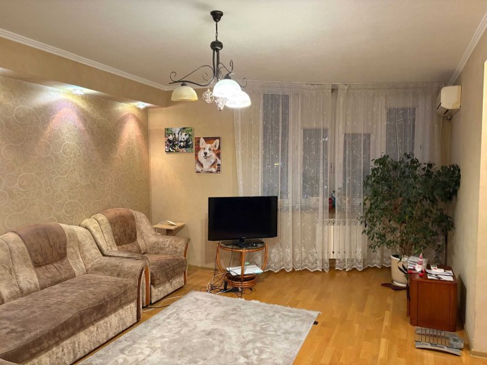 БЕЗ КОМИССИИ! Аренда 3-к квартиры на Днепровской набережной 25! - фото 1