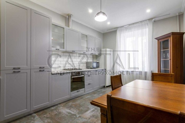 Ідеальна квартира в історичному Царському будинку/Бессарабська площа 7 - фото 1