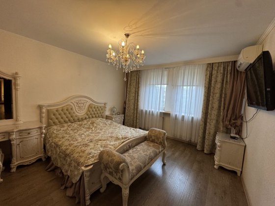 Перша здача ЖК Голосієво вул. Голосіївська 13А чотири кімнати 200м2 Київ