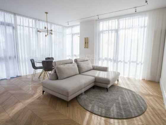 Оренда 2 к квартири 57м2 ЖК "Новопечерські Липки" Верхогляда, 11Б Киев