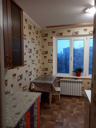 Оренда 3х кімнатної м.Академгородок вул.Ушакова - фото 1