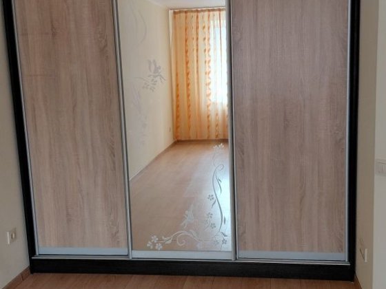 Знаю однокімнатну квартиру Петриків