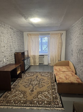 Здам в центрі міста 2 кімн. квартиру - фото 1