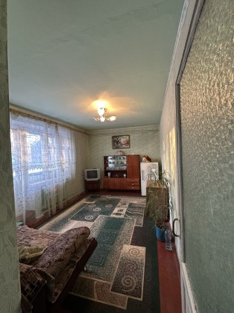 Здається 2-х кімнатна квартира в смт Аули - фото 1