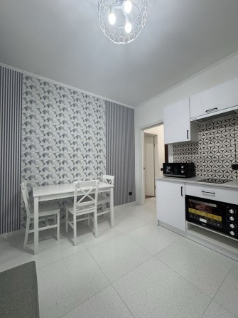 Оренда 1 кімнатноі(вперше)ЖК»Окленд» пр. Повітряних сил Украіни 56 - фото 1