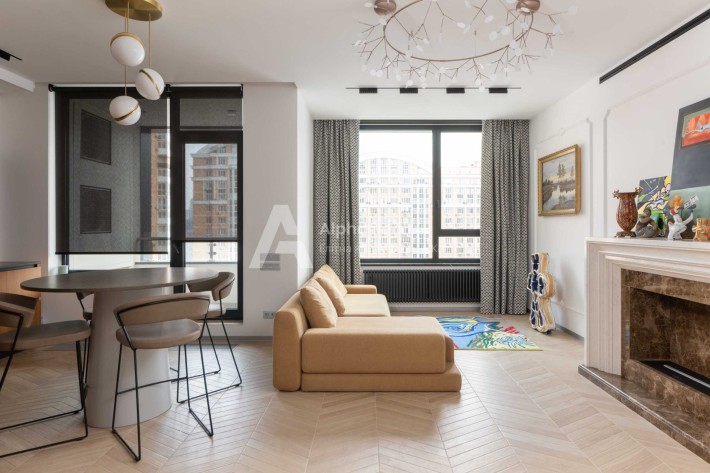 Без% ЖК Tetris Hall Тетріс Хол Ділова 3к 130м2 дизайнерський ремонт - фото 1