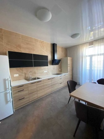 Французький квартал. Відмінна 1-К квартира - фото 1