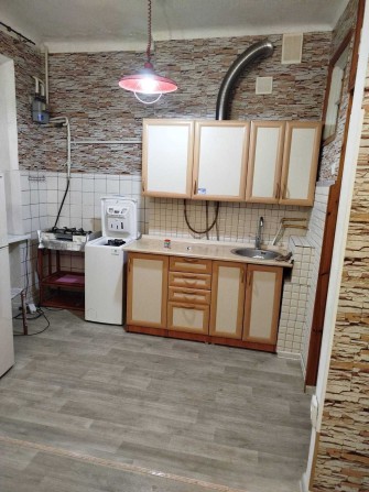 Оренда 2к квартири.вул.Перемоги 7(рн Обойного ринка). - фото 1