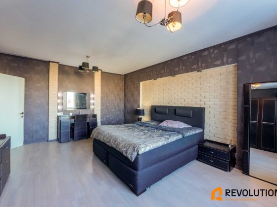 БЕЗ % Оренда 3 кімнатної квартири вул. Прилужна, 4/15 Киев