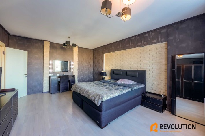 БЕЗ % Оренда 3 кімнатної квартири вул. Прилужна, 4/15 - фото 1