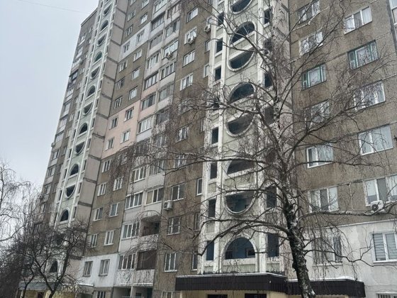 Однакомнатная срочно сдам Київ