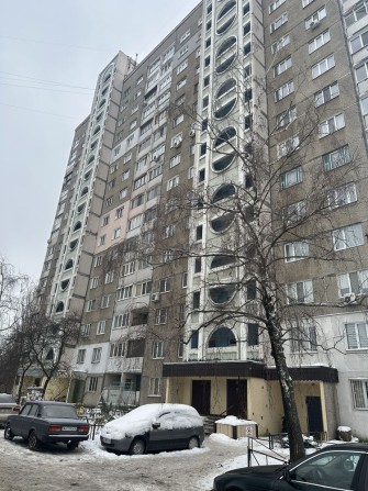 Однакомнатная срочно сдам - фото 1