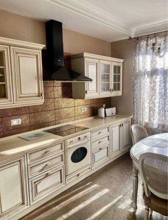 Оренда просторої  4 кімнатної квартира на Подолі вул. Щекавицька Центр - фото 1