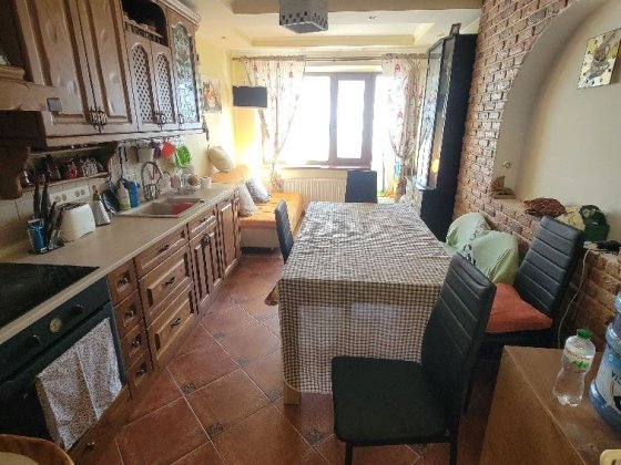 м.Житомирська 2-кімнатна Оренда Святошинська площа, 1 Київ