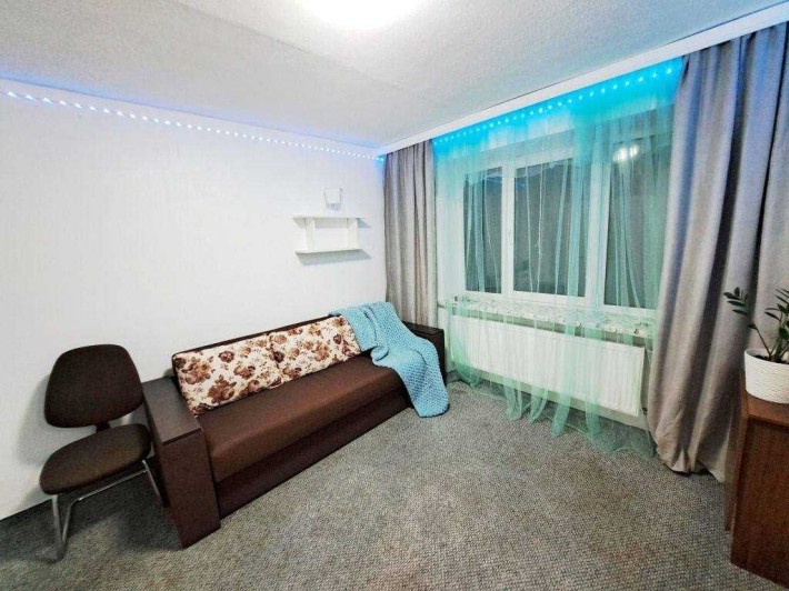 Оренда 1-к квартири на вул. Олекси Тихого - фото 1