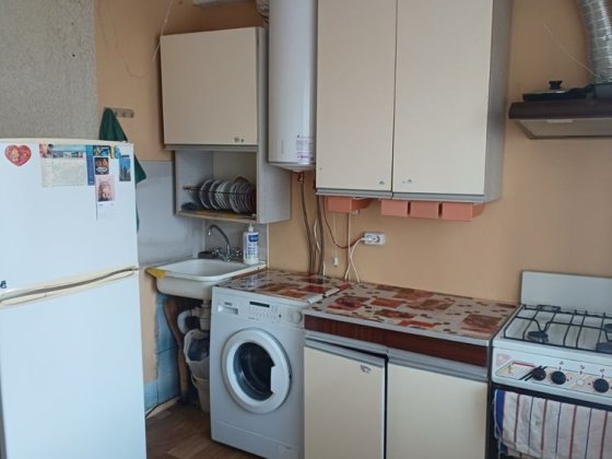 Тепла 1-а кв ГАЗОВА ПЛИТА Оболонський район вул Автозаводська 27 Київ