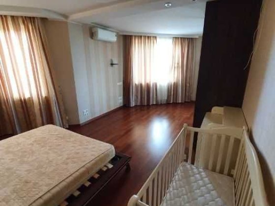 Здам 3-кімнатну квартиру, проспект Комарова, 26 Киев