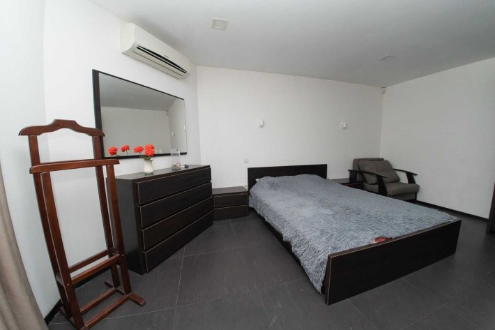 Оренда 2-к квартири на вул. Академіка Ромоданова - фото 1