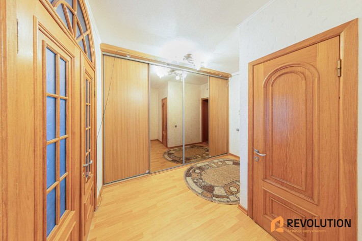 Без % Оренда трикімнатної квартири Верховинна 91 - фото 1