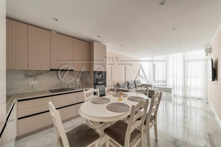 ІНВЕРТОР 3-х кімнатна квартира, вул. Олександра Олеся ЖК Варшавський 2 - фото 1