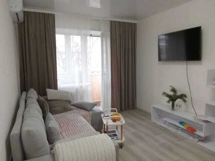 Оренда 1-кімнатної квартири,вул.Дегтярівська,30 - фото 1