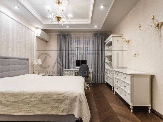 Метро Контрактова площа! Оренда квартири на Подолі НИЗЬКИЙ ПОВЕРХ!!! Киев