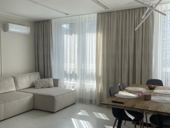 Довгострокова оренда ЖК Тайм 2 кімнатна простора квартира 74 м2 Киев