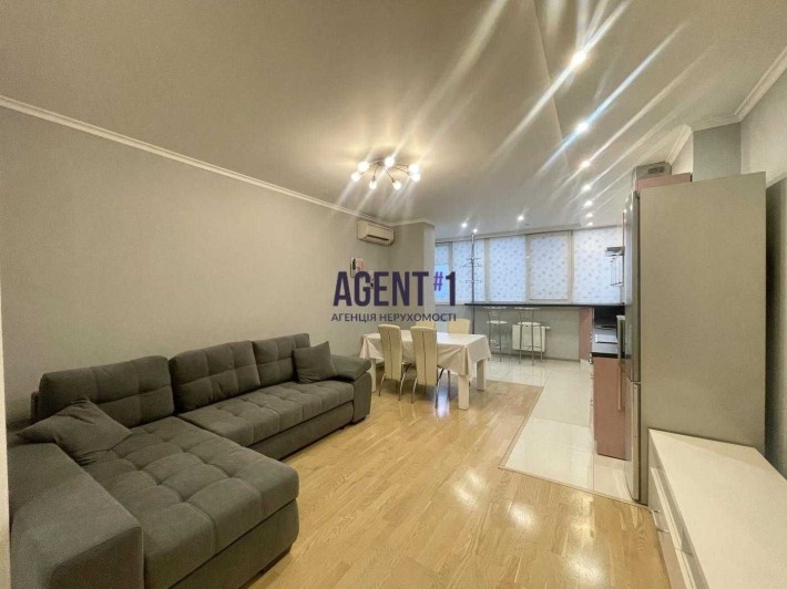 Оренда 2-кімнатної квартири  м.Київ, просп. Валерія Лобановського, 4Г - фото 1