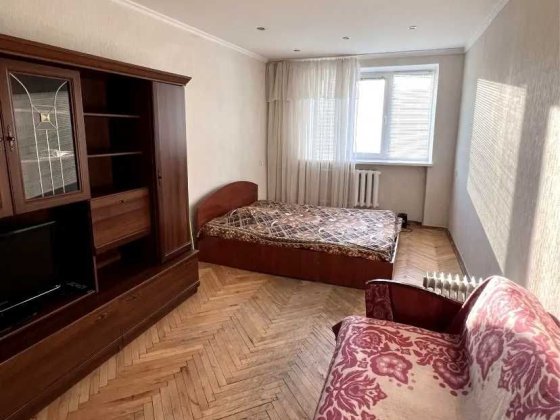 Довгостроково 1-кімнатна квартира в Шевченківському р-ні Киев