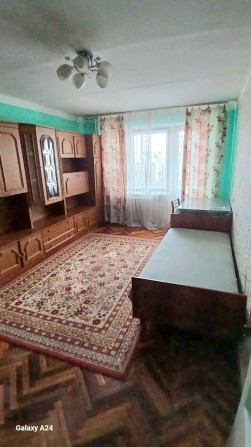 сдам тёплую 1к.кв. с застекленной лоджией, мебель, техника, м.Шулявка - фото 1