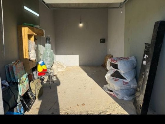 Продам гараж в закритому житловому комплексі з охороною та відеонагляд Черкаси