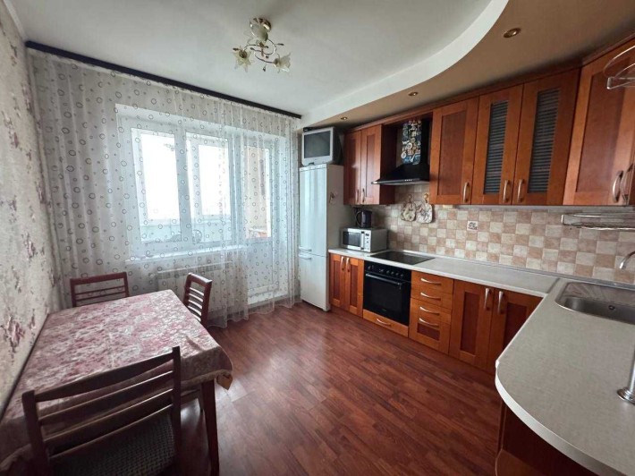 Оренда 2 кімн кв Леся Курбаса 7 А Святошинський Борщагівка генератор - фото 1