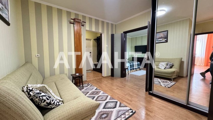 Здається 3 кімнатна квартира в Солом’янському районі(вул.ІванаПулюя,2) - фото 1