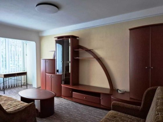 Сдам 2-кімнатну, вул. Липківського, 13, метро Вокзальна 10 хв. пішки. Київ