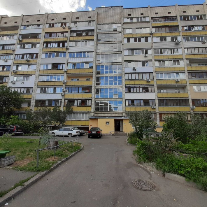 Соломенская пл. и Севастопольская , ул. Зеровых №14 - фото 1