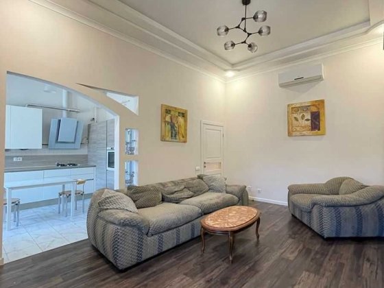 Оренда! 3-х к вул. Воздвиженська 34, Поділ! Завжди є опалення, вода! Киев